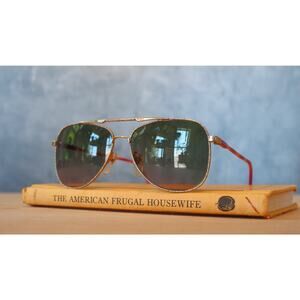 Vintage 1980s Aviator Sunglasses Hipster Pilot Classic Grandpacore Outdoor